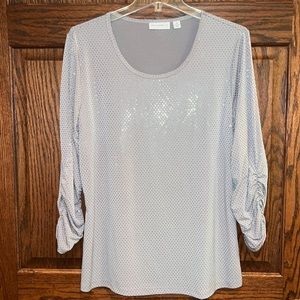Susan Graver gray and gold dot Long sleeve tunic. Size M